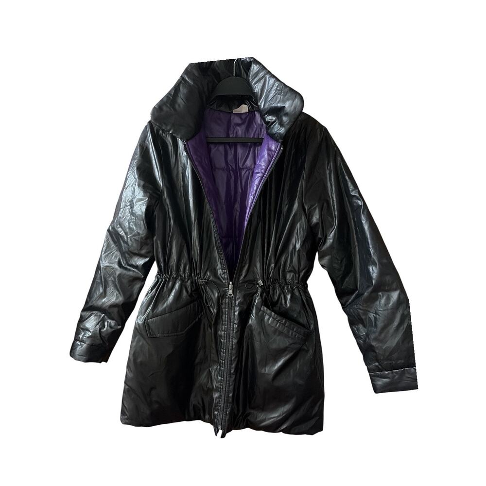 Simply Vera Wang 90s Black Utility Puffer Jacket with Purple Lining size Medium - Picture 2 of 9
